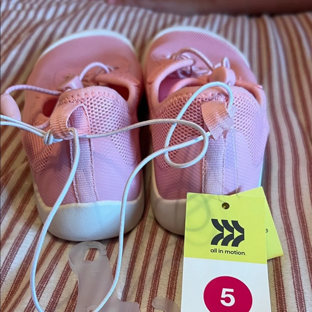 NWT all in motion Pink Kids Water Shoes
